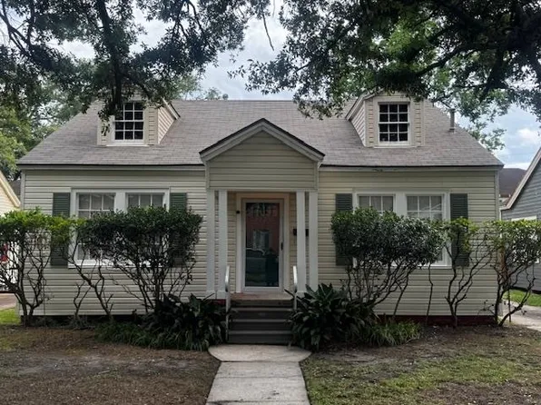 2225 Long St, Beaumont, TX 77701