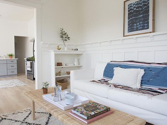 2nd image of 404 N Avenue 54 #1