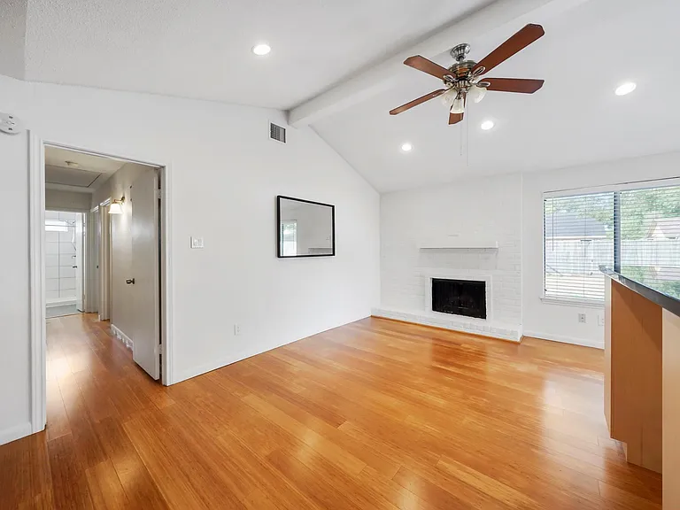 1223 Bramblebury Dr — Photo 16