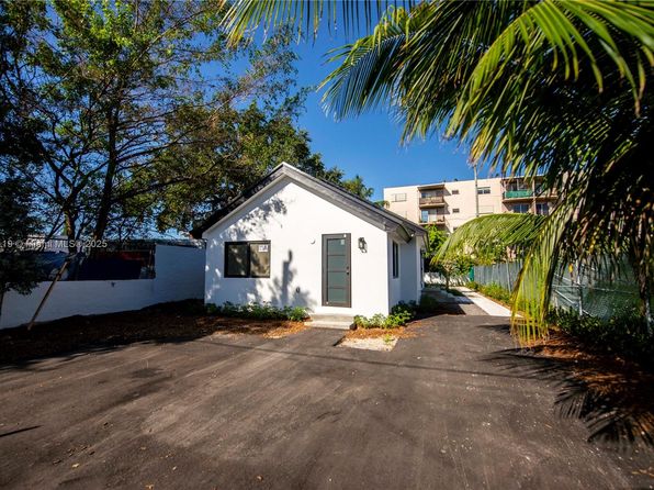 764 NW 36th Ave #2