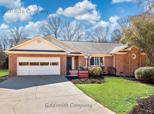 208 Yellow Poplar Ct, Simpsonville, SC 29681