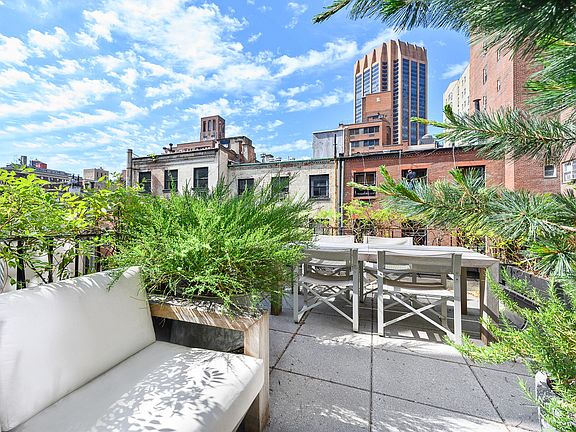 2nd image of 104 E 37th St APT 4E