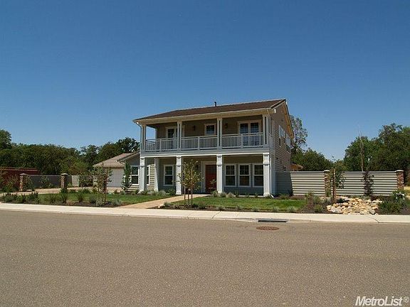 3rd image of 10817 Goldsborough Cir