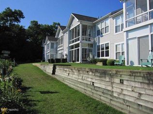 227 N Townsend St UNIT 202, New Buffalo, MI 49117