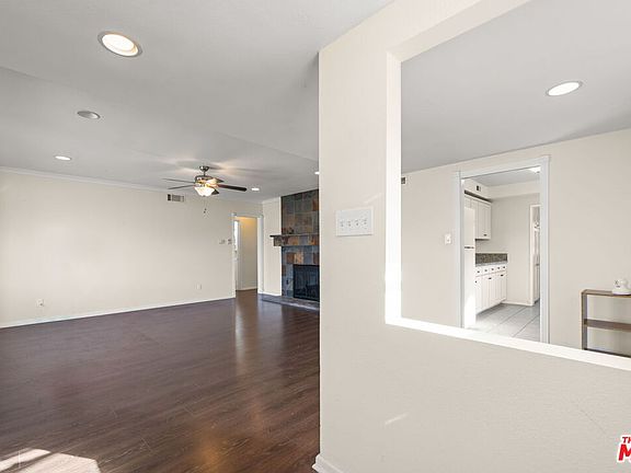 4th image of 1150 Levinson St
