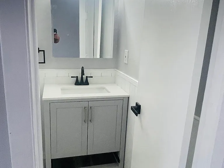 188 Berkshire Ln — Photo 14