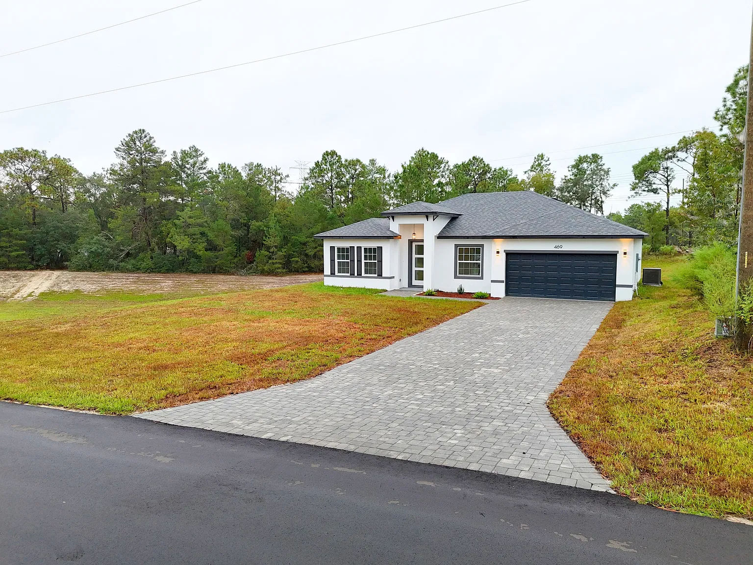 4 bed, 1792 sqft, $2,200 — Photo 3