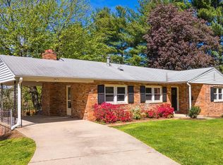 2108 Powhatan St, Falls Church, VA 22043