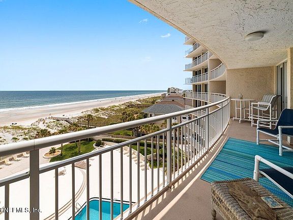 3rd image of 1601 OCEAN Drive S #508