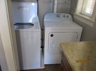 1363 Iowa St APT 2, Dubuque, IA 52001