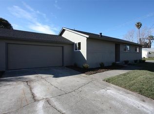 2615 Iroquois St, Santa Rosa, CA 95403