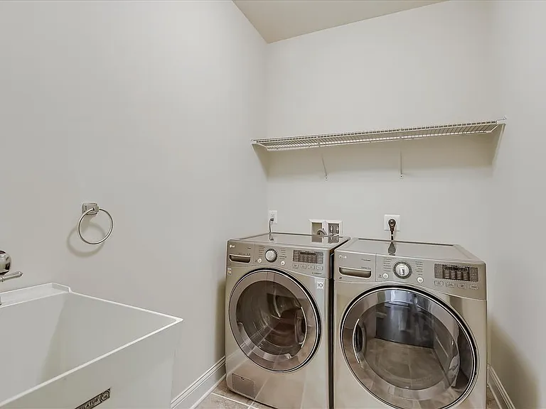 5815 New Berne Rd — Photo 27