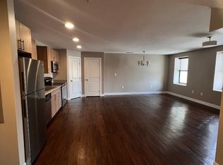 105 1st Ave SE #402, Minot, ND 58701