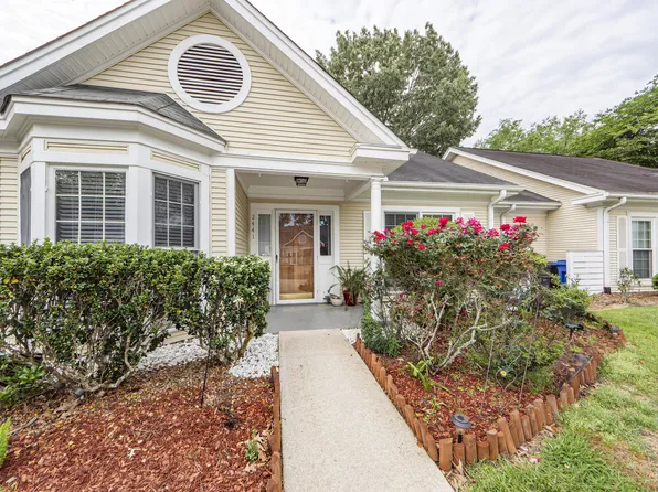 2441 Hansard Dr, North Charleston, SC 29406