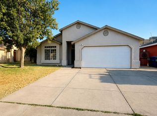 857 Isaac Newton Drive, Hanford, CA 93230