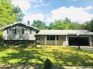 27705 White Rd, Willoughby Hills, OH 44092