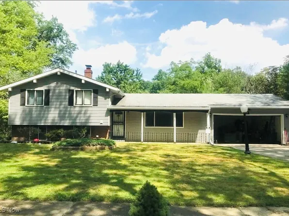 27705 White Rd, Willoughby Hills, OH 44092