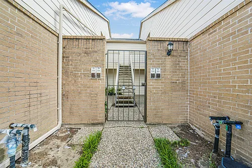 2277 S Kirkwood Rd #506 Photo 1