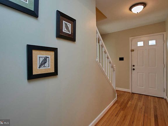 4th image of 4334 Caprice Ct