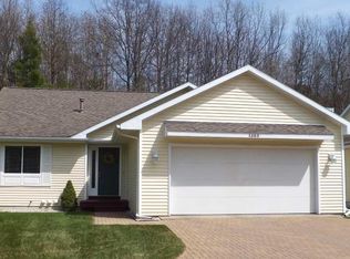 1565 Veterans Dr, Traverse City, MI 49684