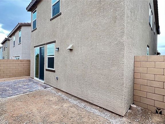 3rd image of 8494 Cabirolera Ave
