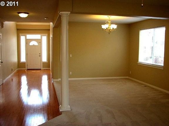 Formal Dining