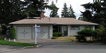 2nd image of 2512 167th Pl NE