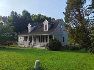 1800 Providence Creek Cir, North Chesterfield, VA 23236