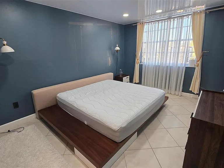 300 Bayview Dr #1911 — Photo 27