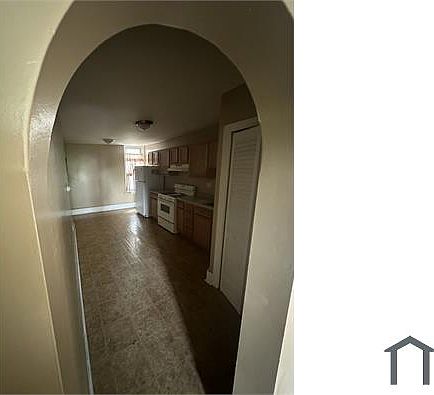 4th image of 5827 Willows Ave Floor 2