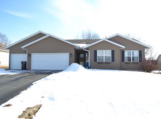 676 Overture Way, Roscoe, IL 61073