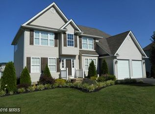 1266 Crushed Apple Dr, Martinsburg, WV 25403