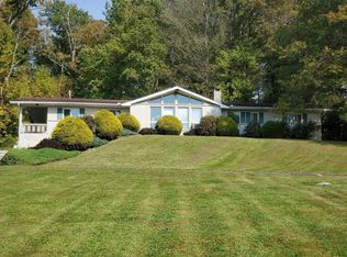 153 Mount Cobb Hwy, Lake Ariel, PA 18436
