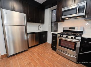 3927 29th St #3R, Long Island City, NY 11101