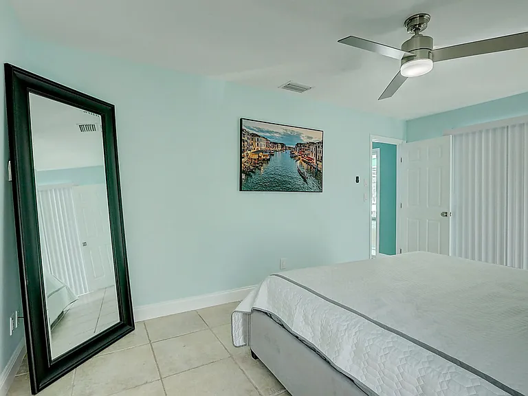 238 SW Grove Ave — Photo 19