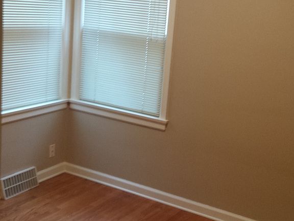 Upstairs bedroom 2