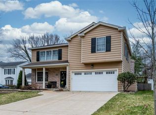 9850 Warson Pointe Dr, Saint Louis, MO