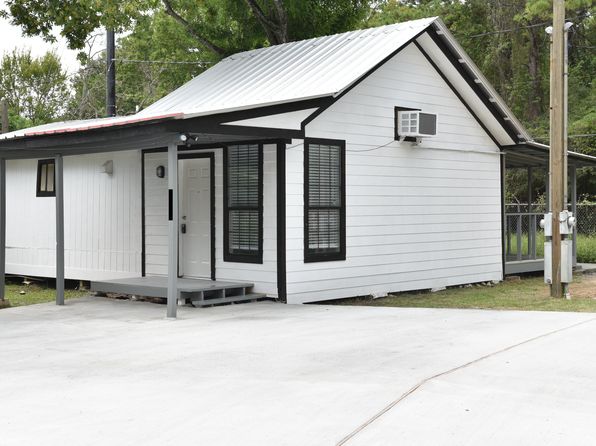 1928 Lori Ln