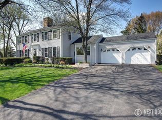 25W120 Cape Rd, Naperville, IL 60540