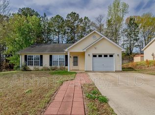 1901 Country Apple Ct, Fountain Inn, SC 29644