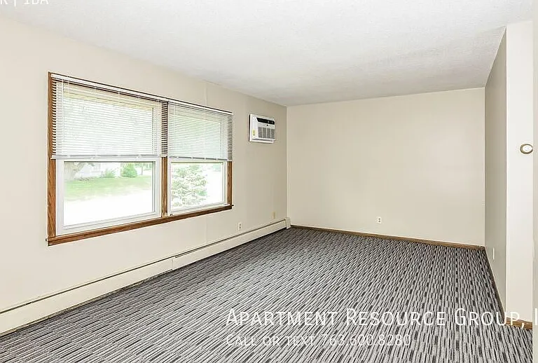 236 Madison St #6 — Photo 4