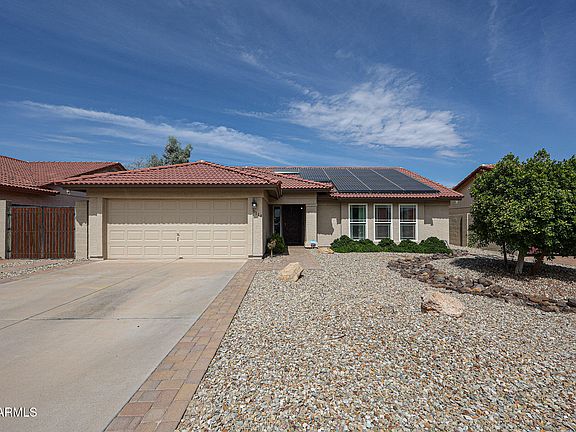 3rd image of 9114 W MAUI Lane