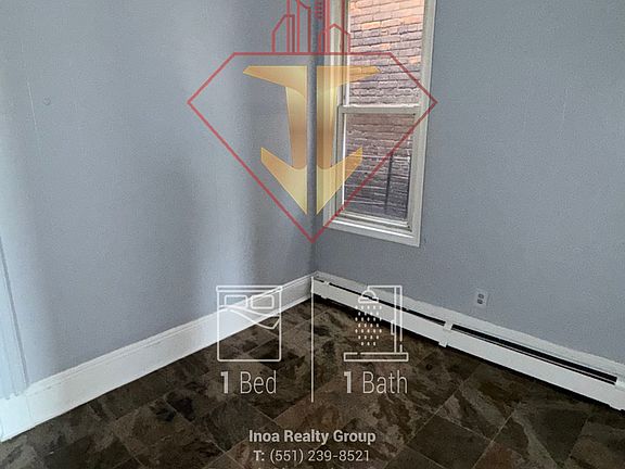 5th image of 154 Union St APT 3R