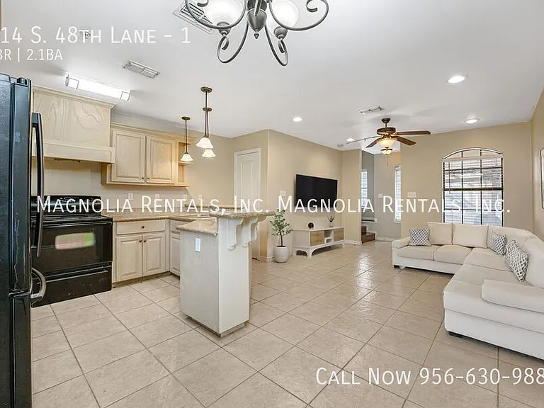 214 S 48th Ln #1 — Photo 4
