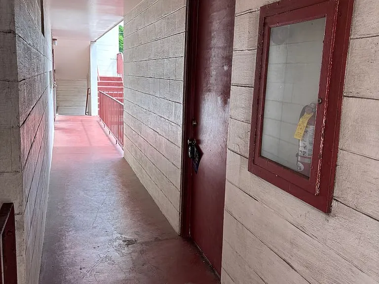 810 University Ave #203 — Photo 12