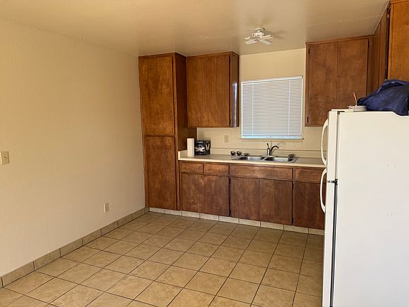 5th image of 409 N 3rd St #2