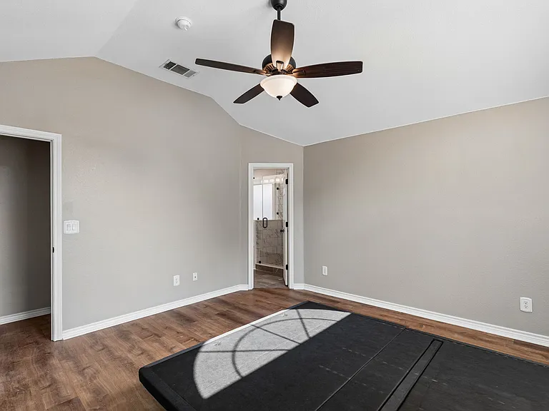 8109 Wharf St — Photo 14
