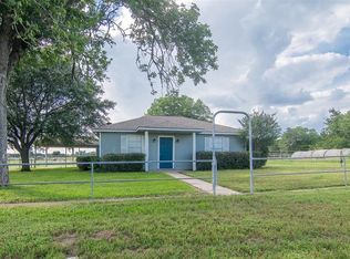 1506 Lange Lake Rd, Brenham, TX 77833