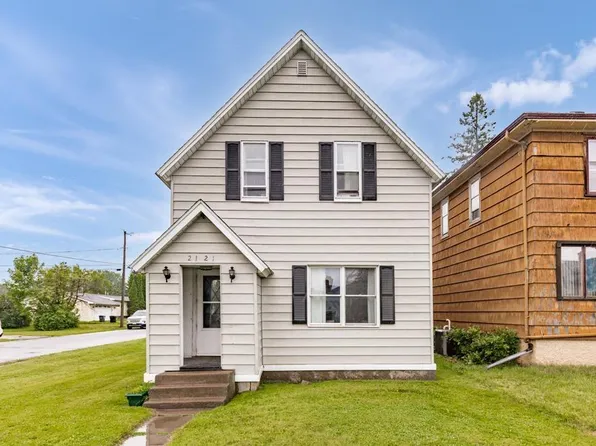 2121 Wyoming Ave, Superior, WI 54880