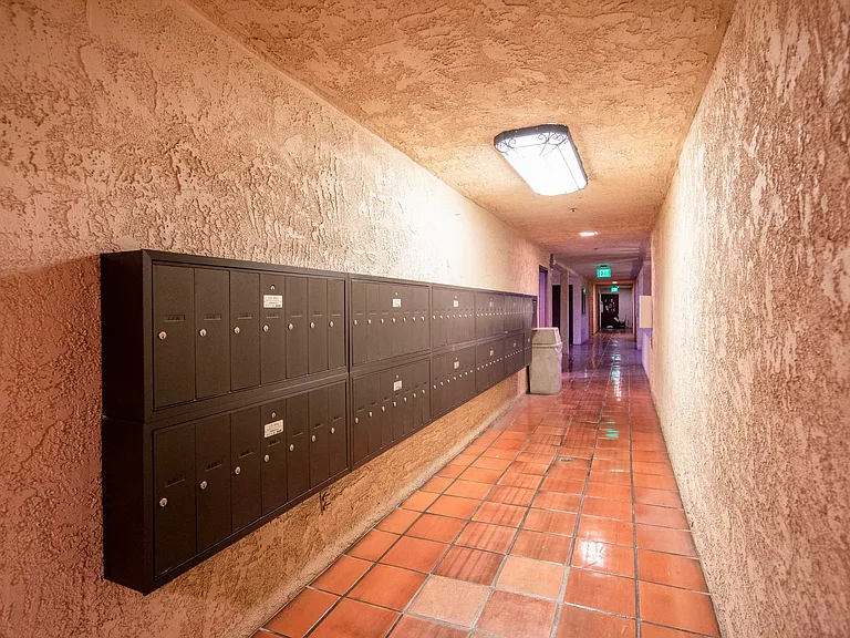 Hillcrest Summit Apartments — Photo 8